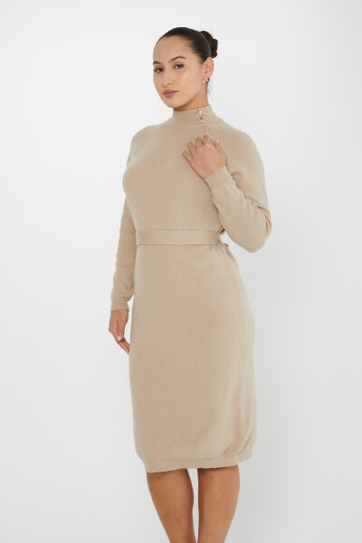 Kleid mit Knöpfen, Taillenband, langen Ärmeln, Beige – 30283 | KAZEE (4er-Set S-M-L-XL) 