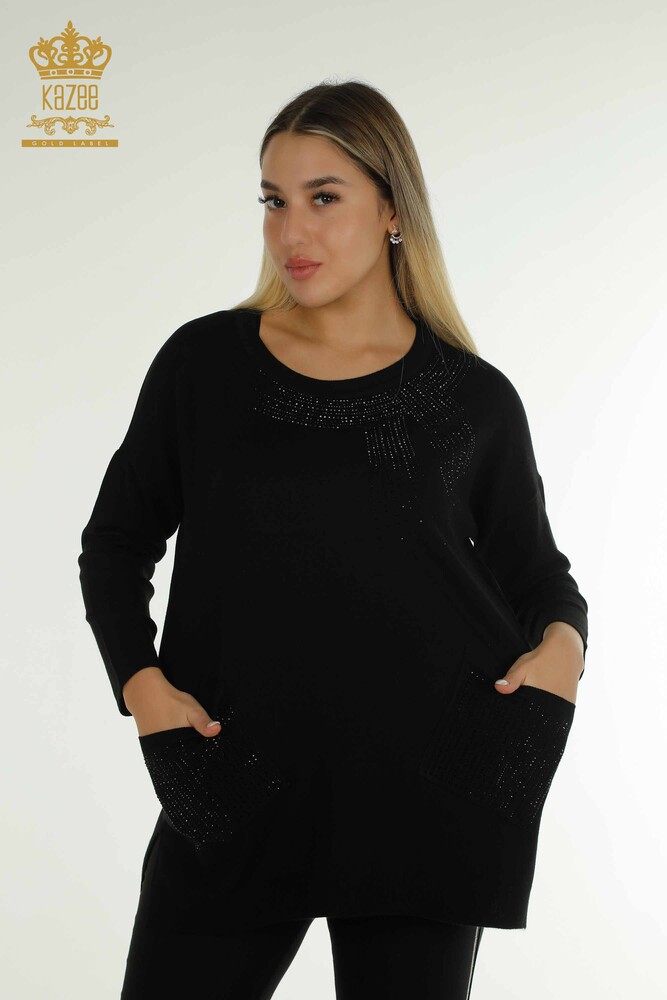 Pulover de tricotaj pentru femei - cu piatra brodata - negru - 30623 | KAZEE - 1