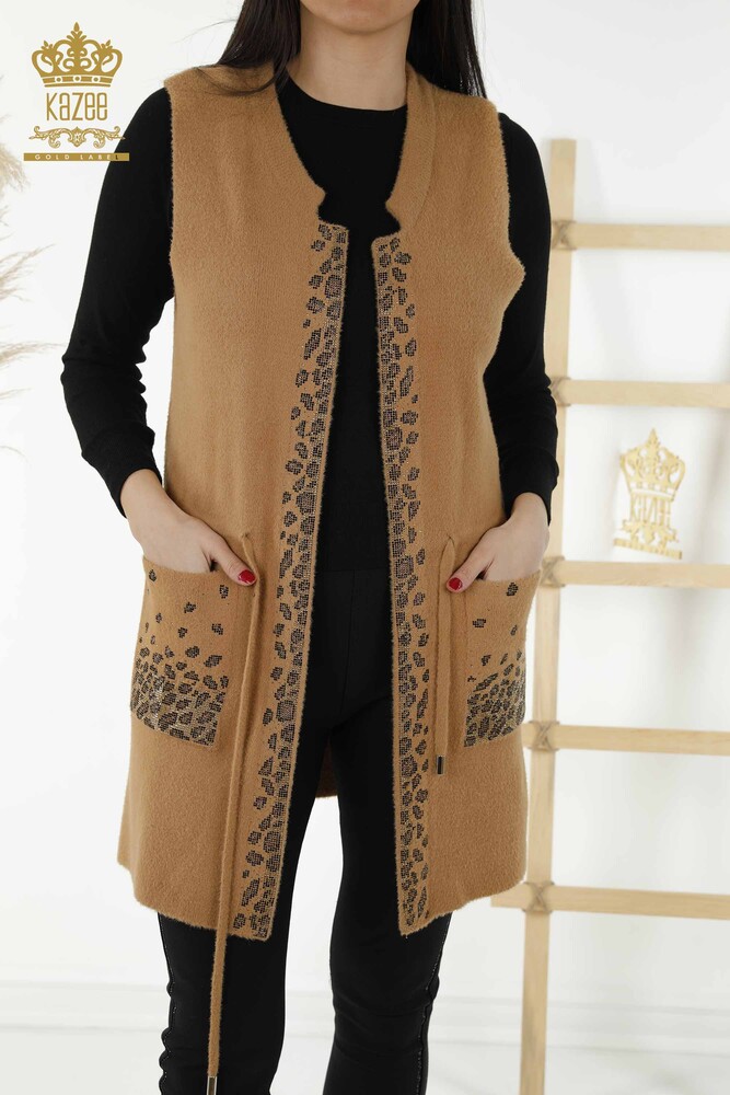 Vesta cu ridicata pentru femei, cu piatra leopard brodata Camel - 30245 | KAZEE - 2