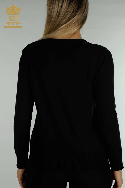 Großhandel Damen-Strickpullover - Blumen Stickerei - Schwarz - 16849 | KAZEE - 7