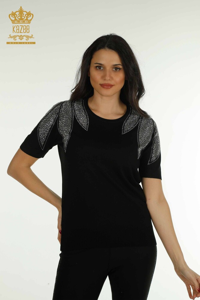 Großhandel Damen-Strickpullover - Schulter Stein bestickt - Schwarz-Weiß - 30792 | KAZEE - 1