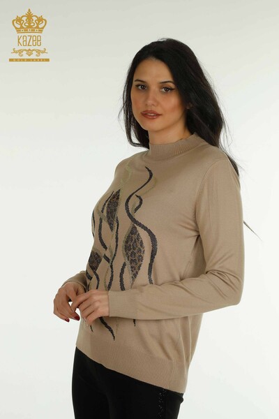 Großhandel Damen-Strickpullover - Stein bestickt - Beige - 30096 | KAZEE 