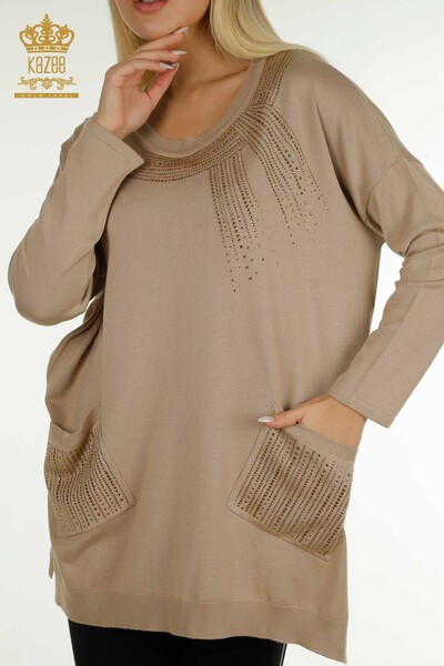 Großhandel Damen-Strickpullover - Stein bestickt - Beige - 30623 | KAZEE - 2