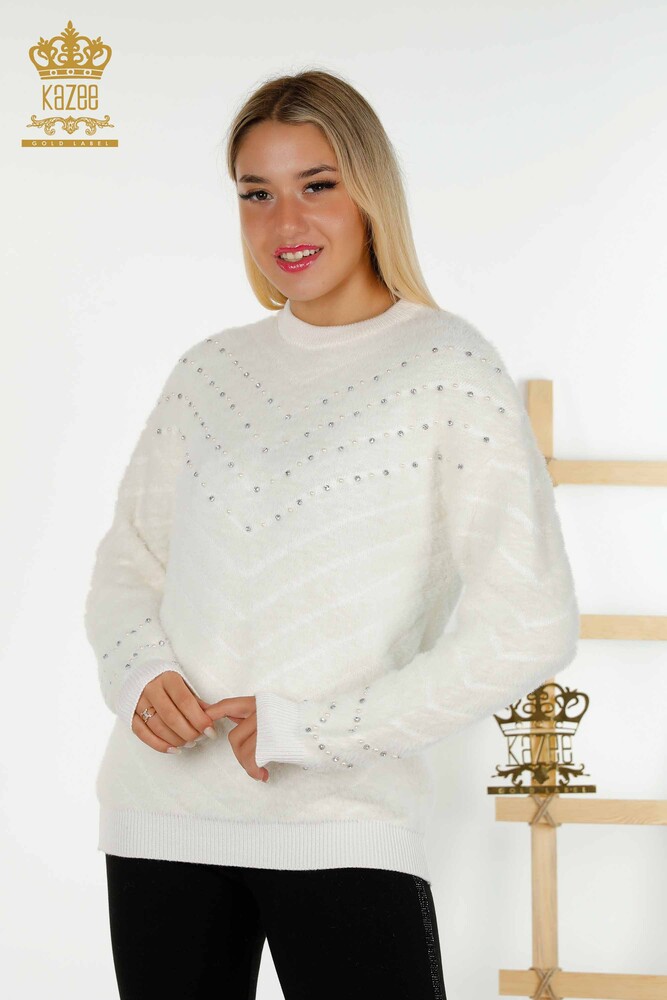 Grossiste Pull Femme - Angora - Perles Brodées - Ecru - 30189 | KAZEE - 1