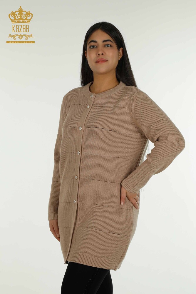 All'ingrosso Cardigan lungo da donna - Con fori - Beige - 30643 | KAZEE - 1