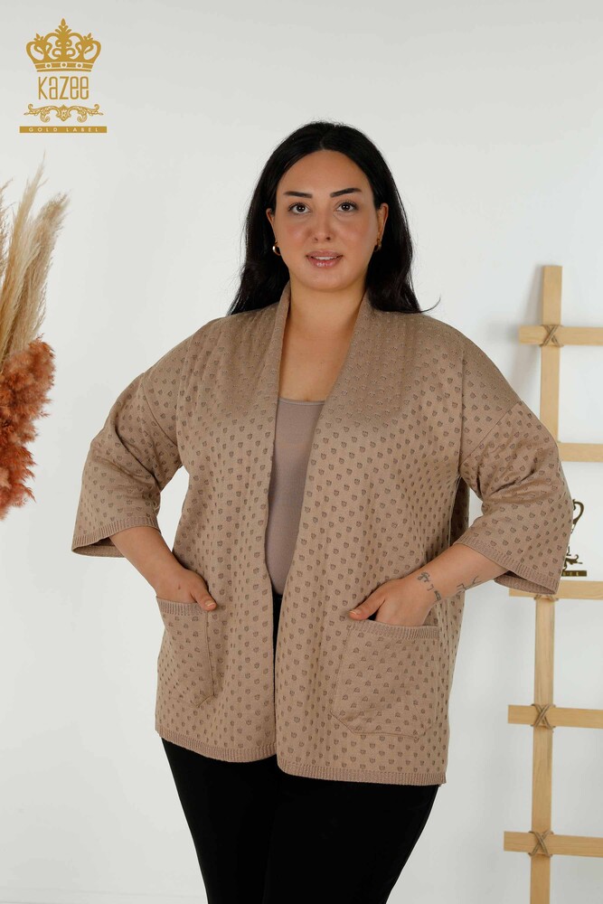 All'ingrosso Cardigan da donna - Dettagli tascabili - Beige - 30056 | KAZEE - 1