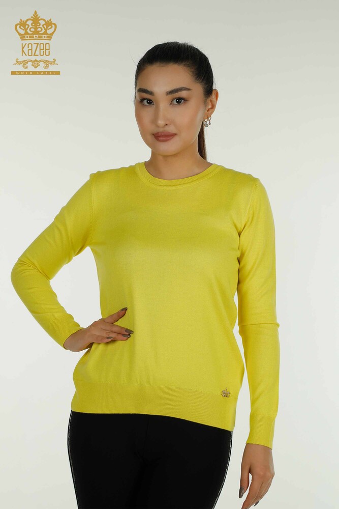 All'ingrosso Maglieria da donna maglione - basic - con logo - giallo - 11052 | KAZEE - 1