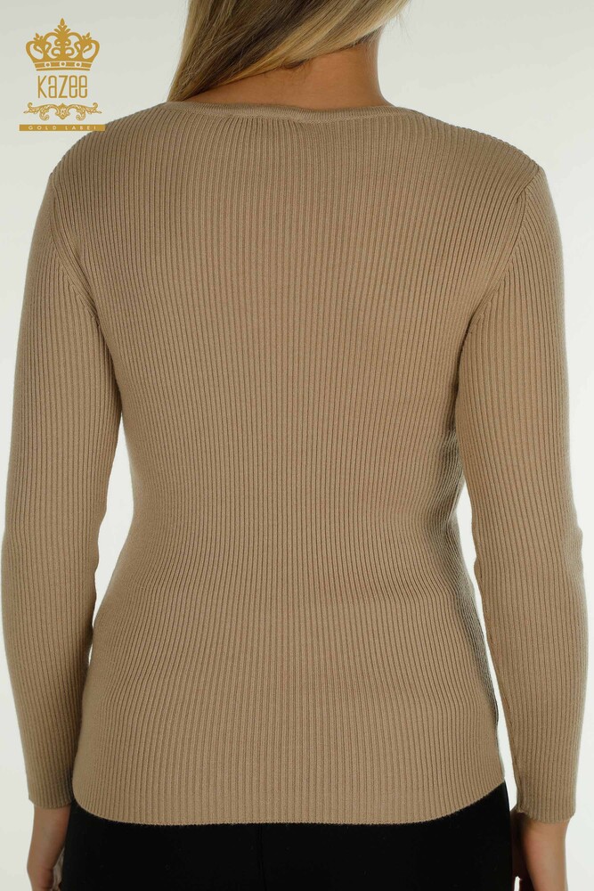 All'ingrosso Maglione di maglieria da donna - Colletto dettagliato - Beige - 30392 | KAZEE - 7