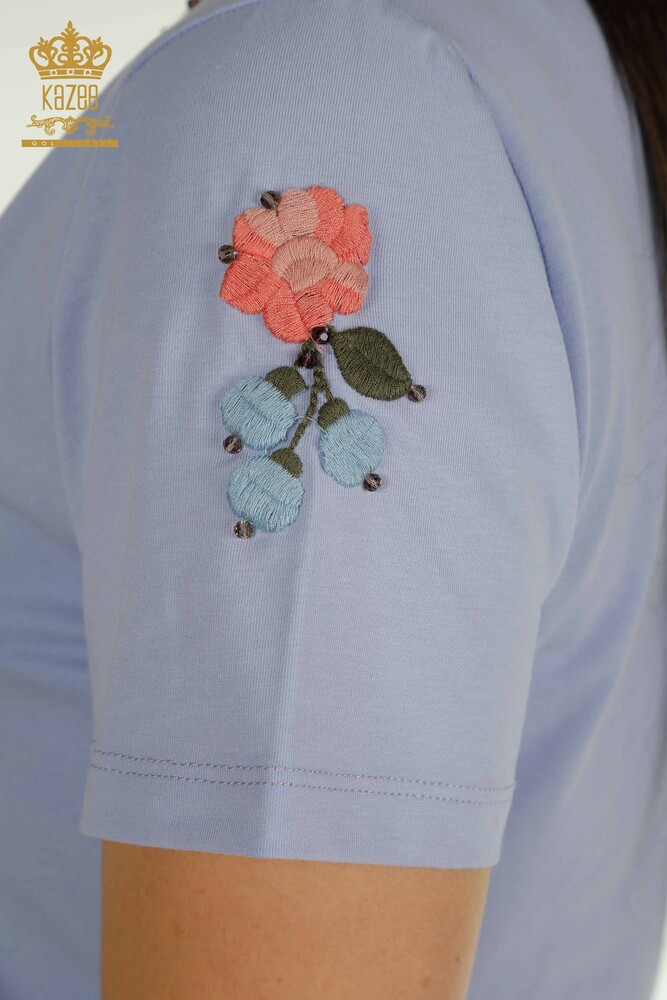 Venta al por mayor Blusa de mujer con bordado de flores de colores Lila - 79455 | KAZEE - 8