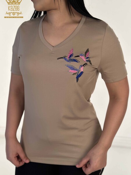 Kazee - Toptan Kadın Bluz Renkli Kuş Desenli Bej - 79522 | KAZEE (1)