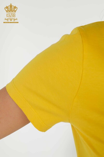 Camicetta da donna all'ingrosso con scollo a V giallo - 79179 | KAZEE - 4