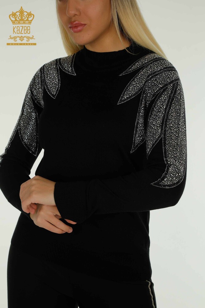 Pull en tricot pour femmes en gros noir avec broderie de pierres de cristal - 30114 | KAZEE - 2