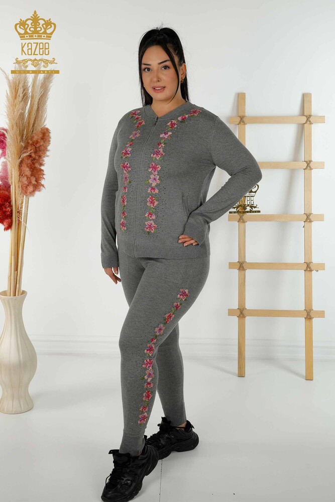 Wholesale Women's Tracksuit Set Floral Pattern Gray - 16658 | KAZEE - 1